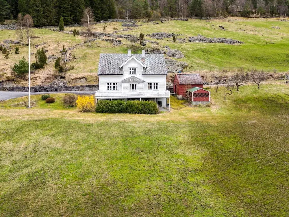 12 Person Holiday Home in Masfjordnes