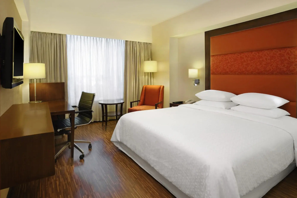 Four Points by Sheraton Ahmedabad — фото 6