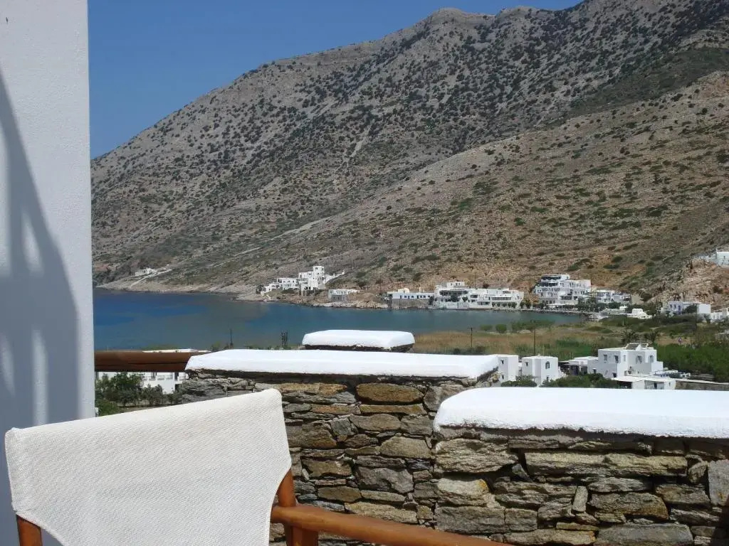 Standard Double room with partial sea view (full double bed)