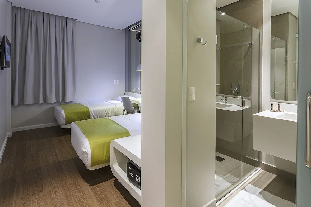 DMax Hotel - Chambres