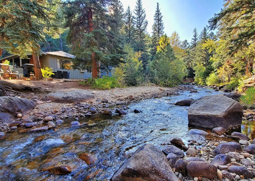 Standard room with river view