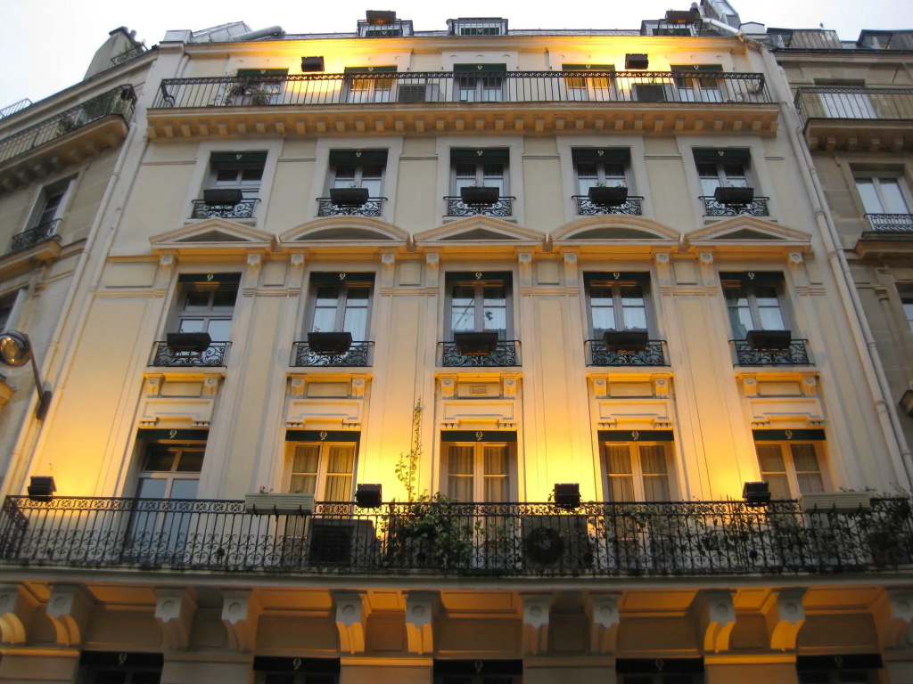 Queens Boutique Hotel — фото
