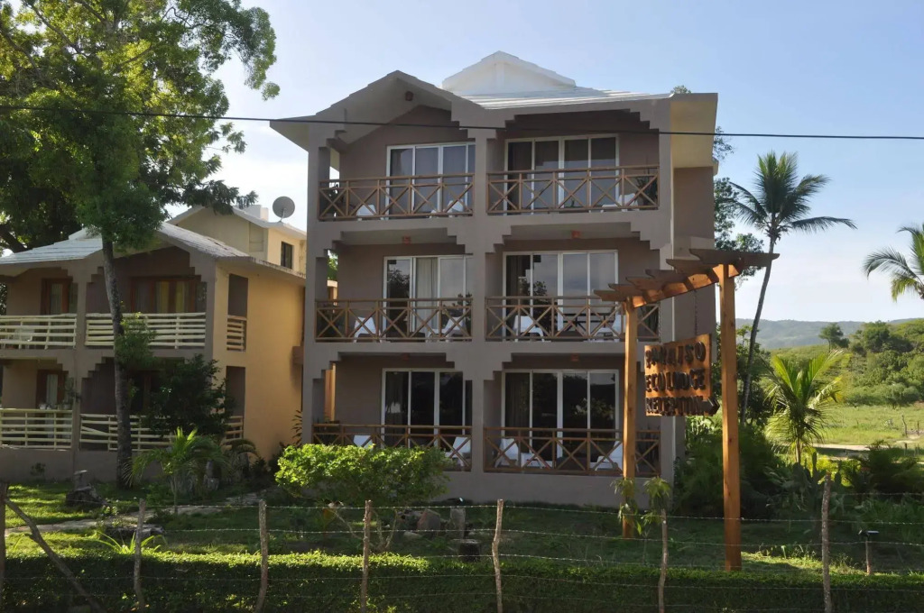 Paradise Island Beach Resort by null