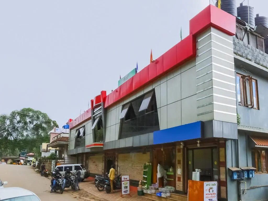 Shiv Shanthi Grand By OYO Rooms