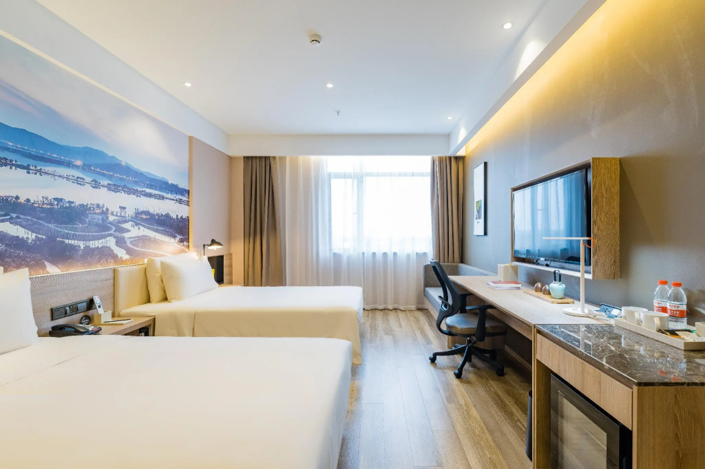 Atour Hotel Fenhu Lake Suzhou in Suzhou