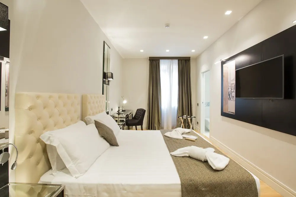 Deluxe Double room (twin beds)