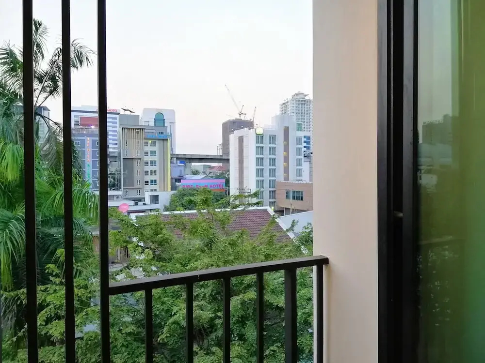 Superior Double room with balcony (full double bed)