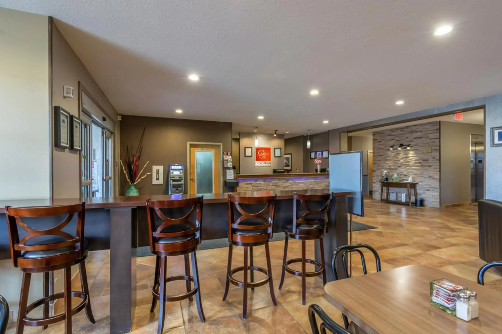 Devonian Hotel & Suites - фото 21