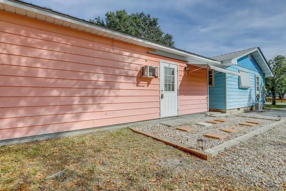 1 Block to Dtwn! Walkable Stay in Stuart