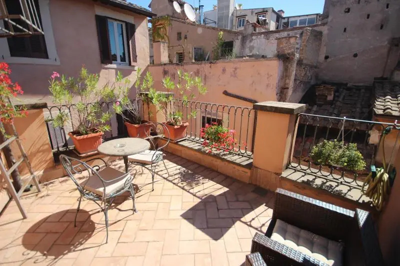 Standard Double room with balcony (full double bed)