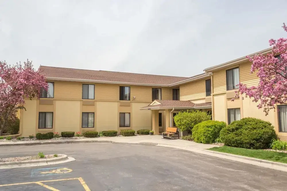 Super 8 Germantown Milwaukee