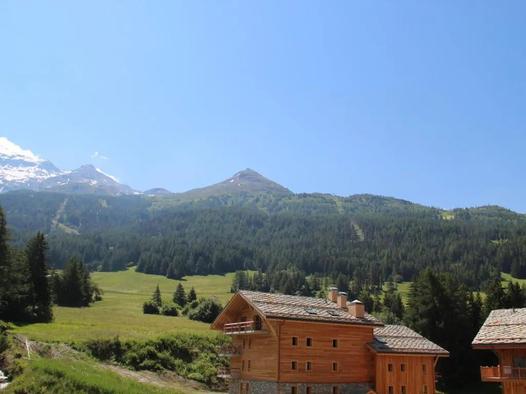 Appartement Lanslevillard, 5 pièces, 10 personnes - FR-1-508-85