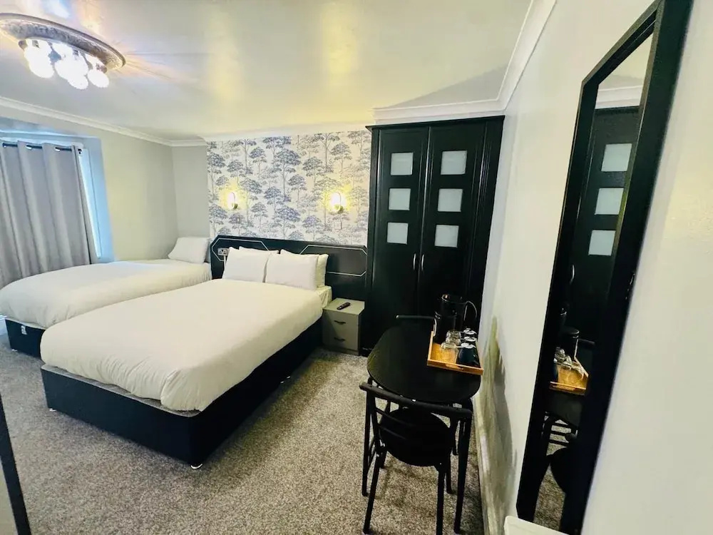 Hotel photo 2