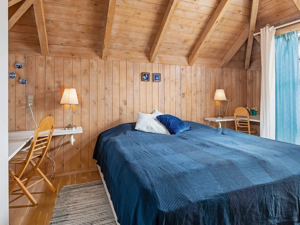 10 Person Holiday Home in Fjerritslev-by Traum