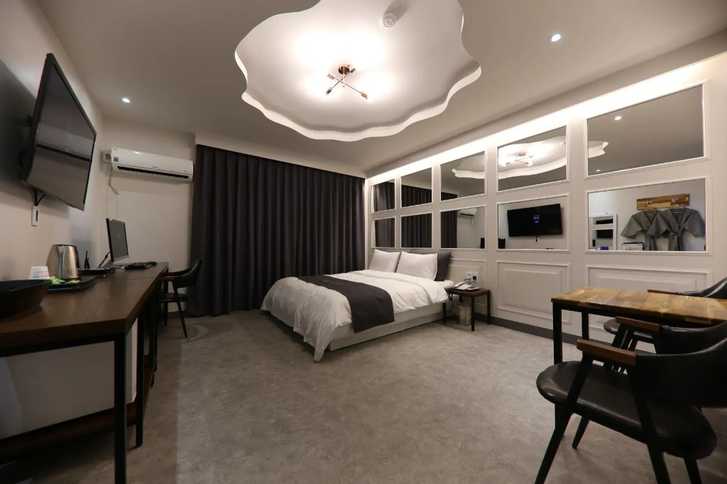 Premium room