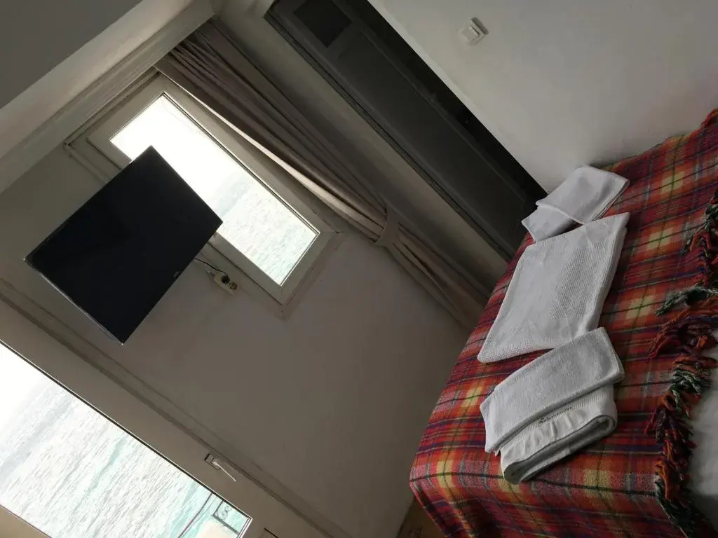 Standard Double room with balcony and with sea view full double bed