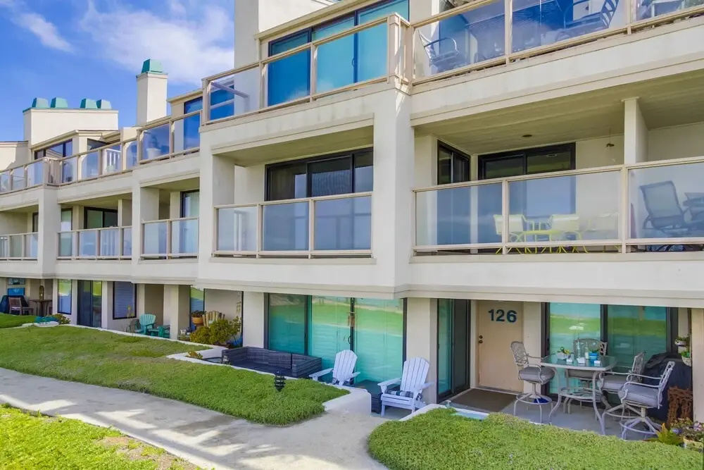 Family Friendly Nautical-themed Condo With Oceanfront Patio Ss121 by Redawning
