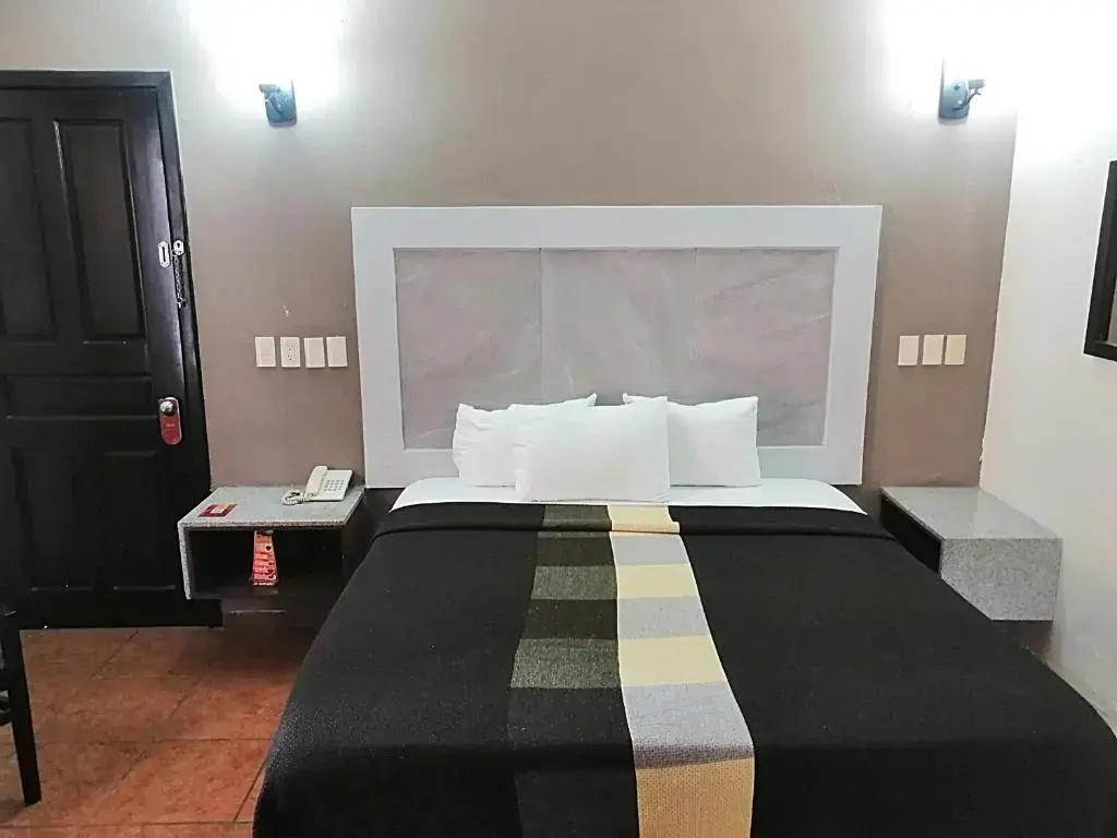 Hotel Aquiles - Chambres