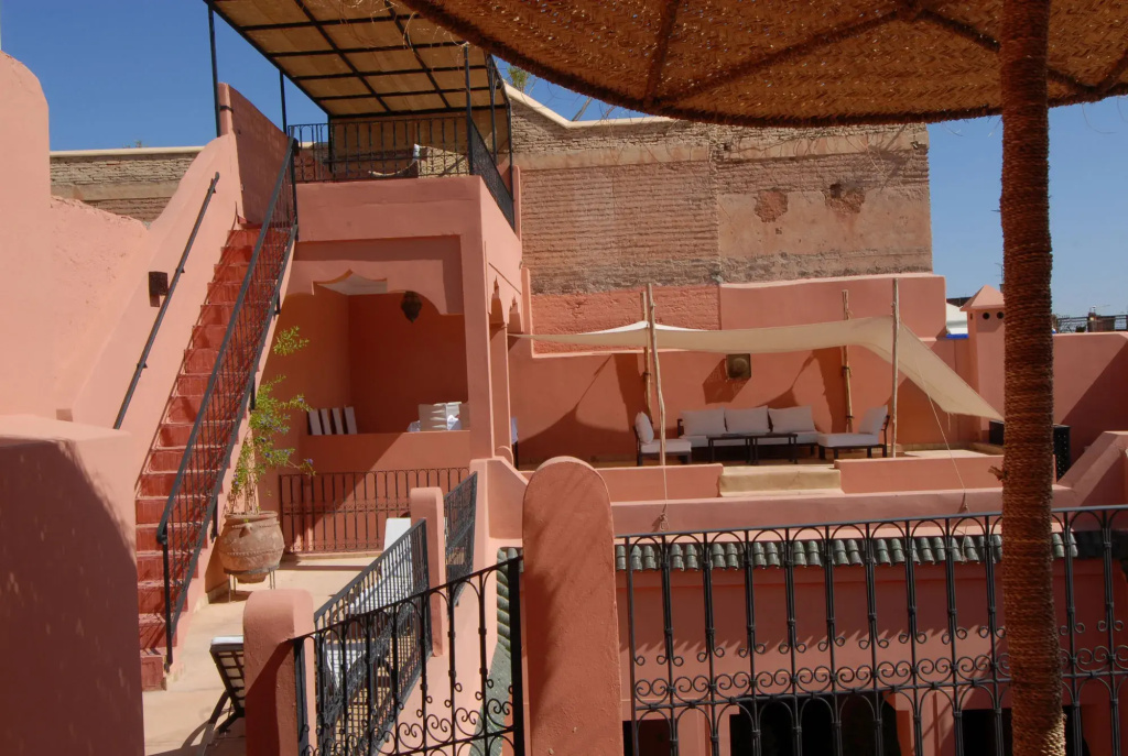 Balcony & Terrace