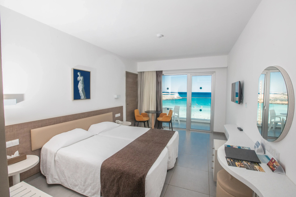 Vassos Nissi Plage Hotel & Spa - фото 42