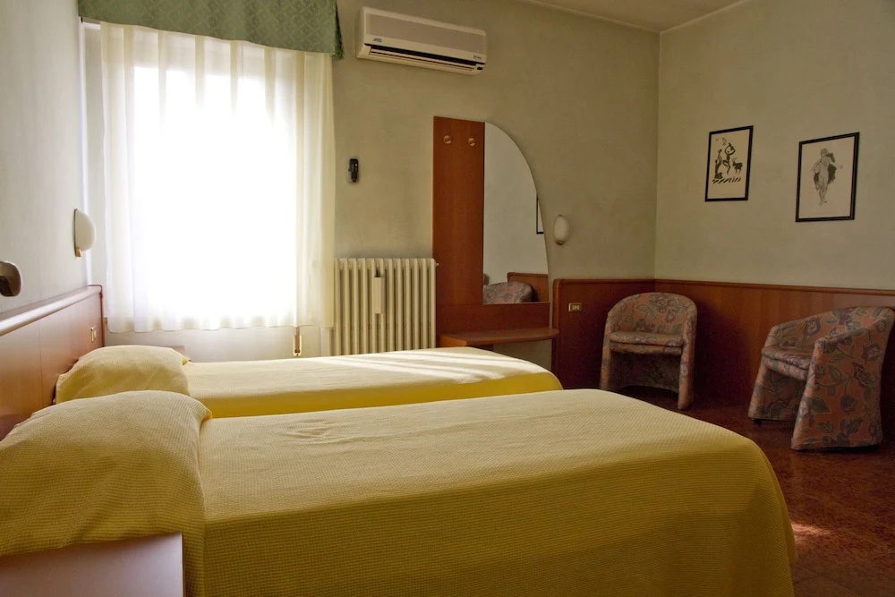 Hotel Europa - 5