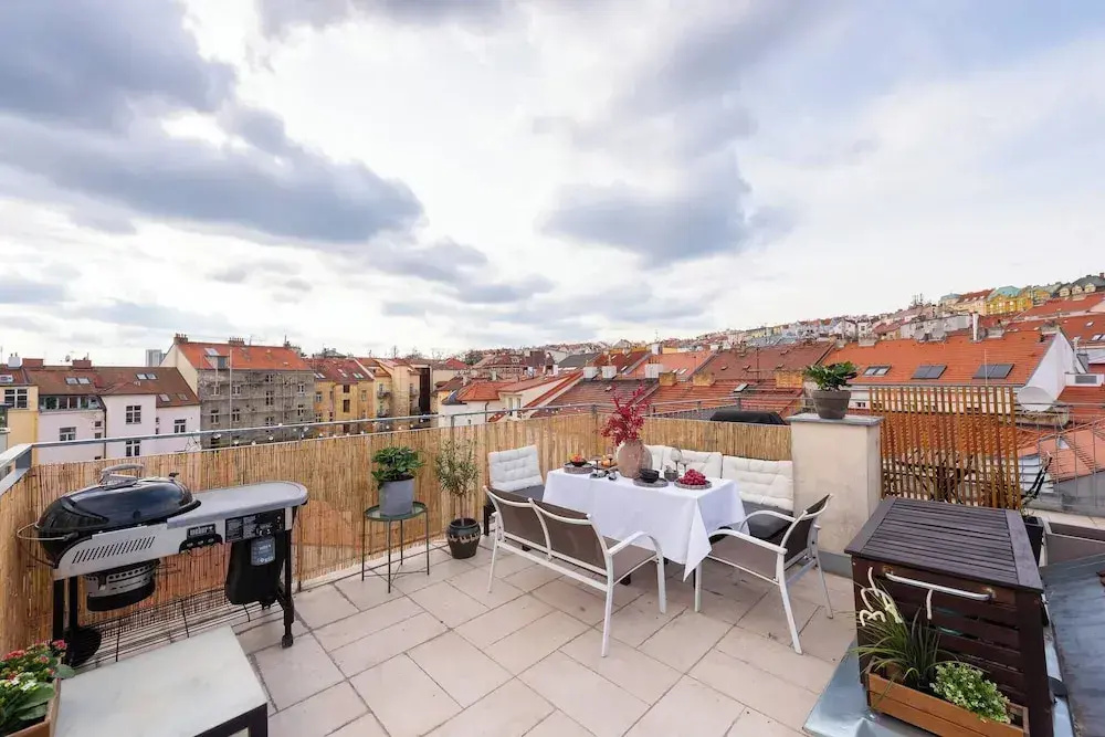 Charming Prague Apartment in Vršovice With Roof Terrace