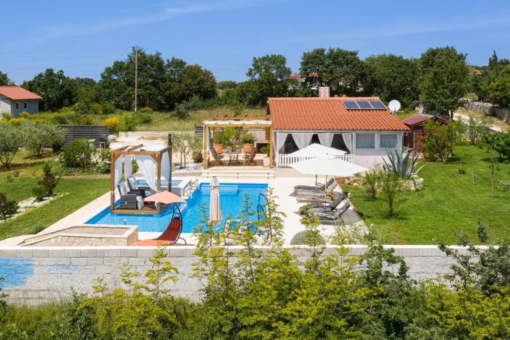 Holiday House Biloš