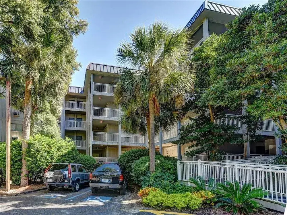 201 Ocean Dunes by RedAwning