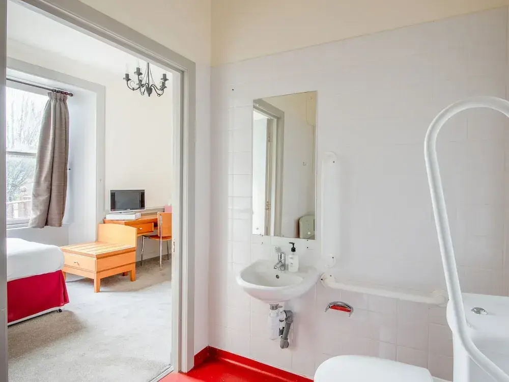 OYO Clovenfords Hotel - Général