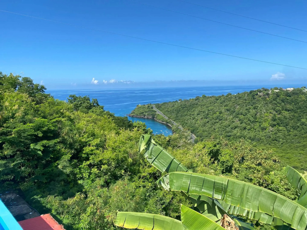 Bungalow d'une chambre avec vue sur la mer piscine partagee et jacuzzi a Vieux Habitants a 6 km de la plage