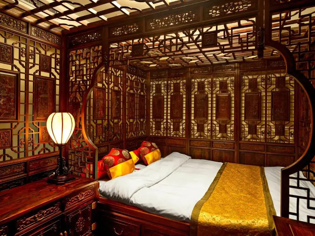 Presidential Double Suite twin beds