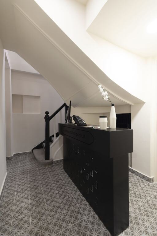 Image 10