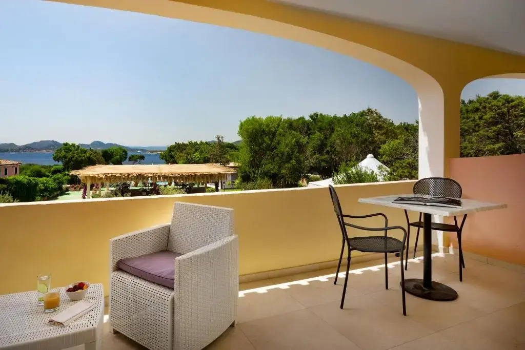 Hotel Capriccioli by null