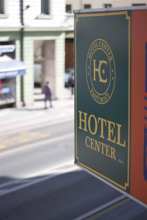 Hotel Center
