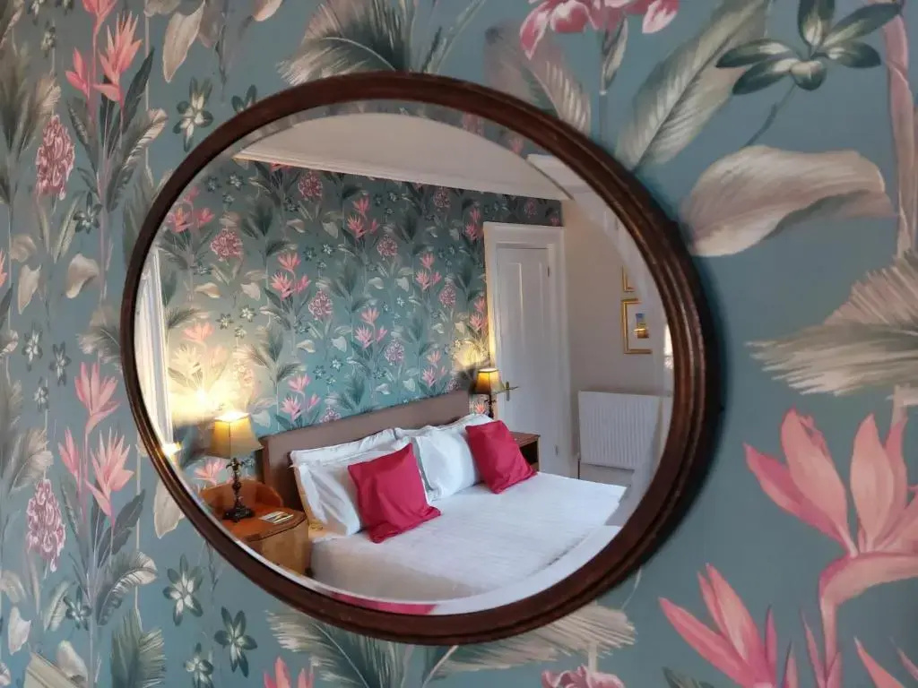 Deluxe Double room with sea view (full double bed)