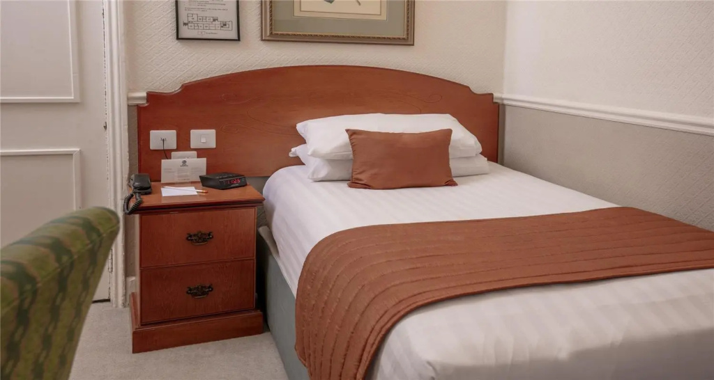 Best Western Lichfield City Centre The George Hotel - Chambres