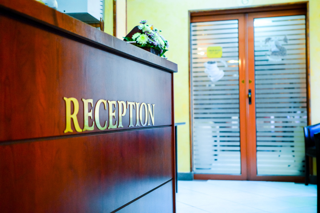 Lobby & Reception