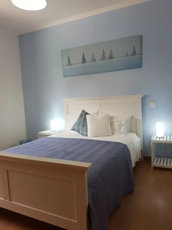 Standard Double Club room with mountain view (full double bed)
