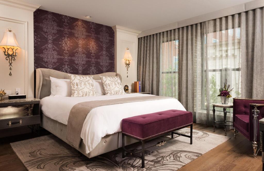 The Ivey's Hotel by null