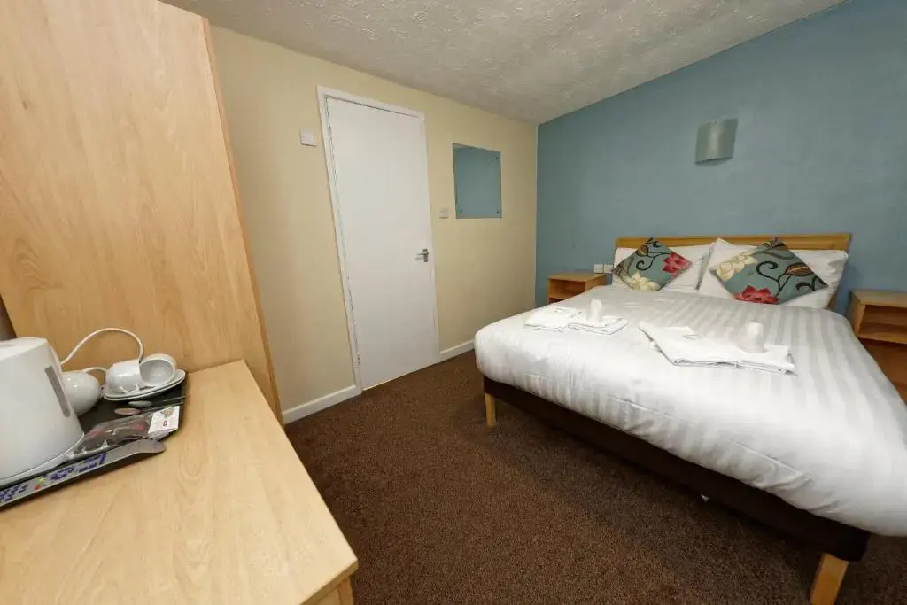 Sand Bay Holiday Village - Chambres