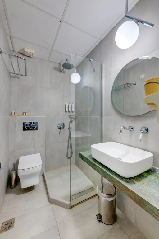 Standard Double room with balcony (full double bed)