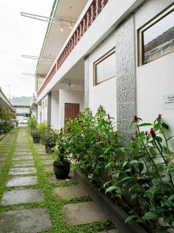 Seruni Guest House in Lembang