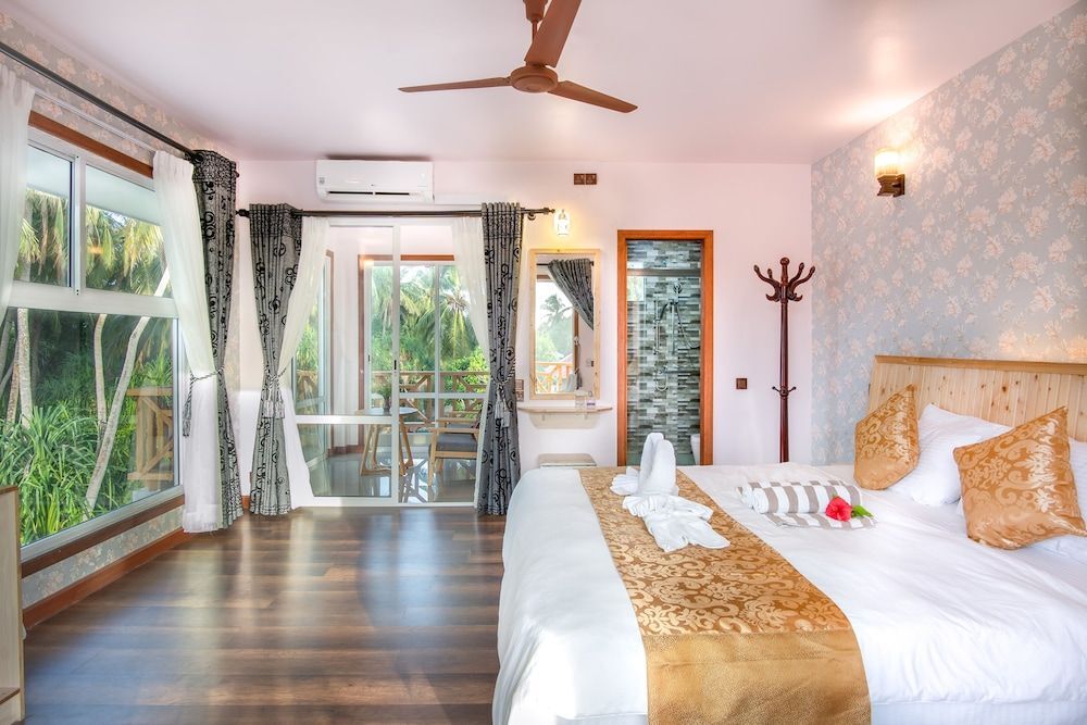 Ostrov Beach - Bild 4