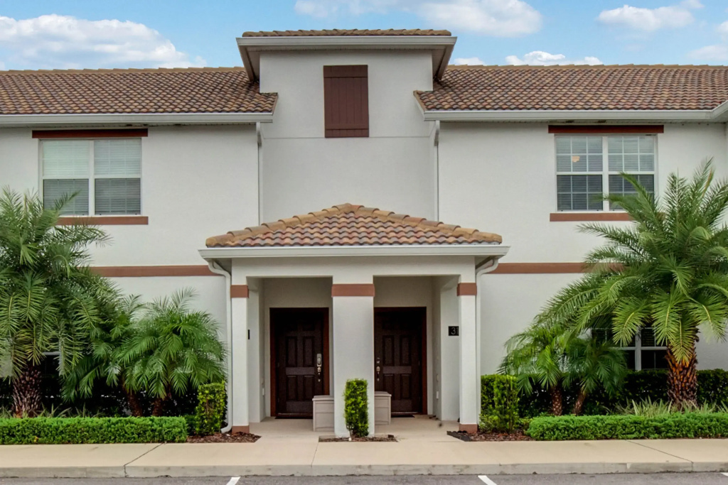 4 Bedrooms / 3 Bathrooms / Storey Lake (3150 PP), Kissimmee, US