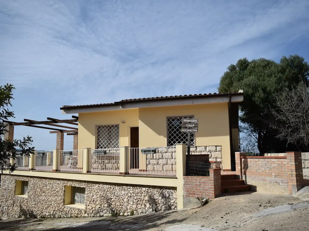 House With Panoramic Terrace, Near the Sea and the City of Syracuse