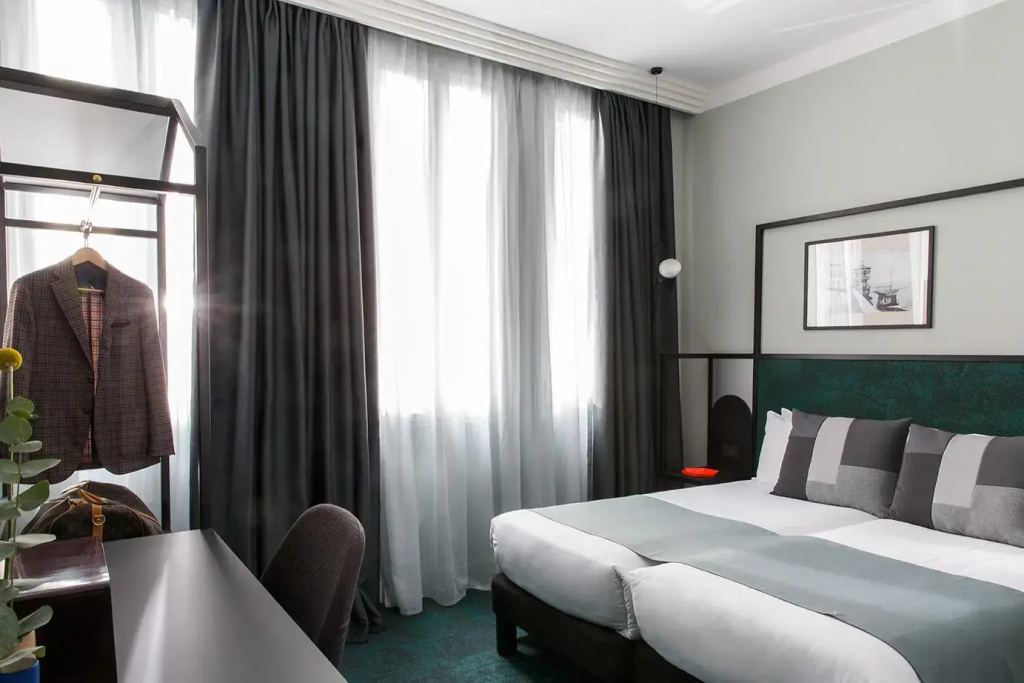 Standard Double room (full double bed)