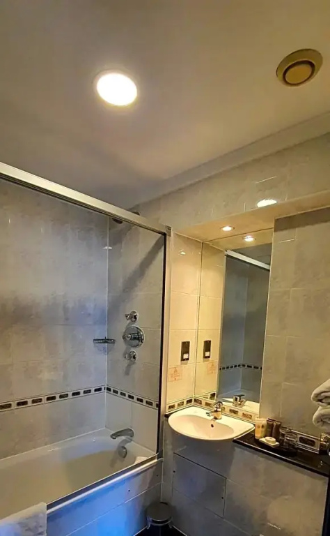 Grange Blooms Hotel - Chambres
