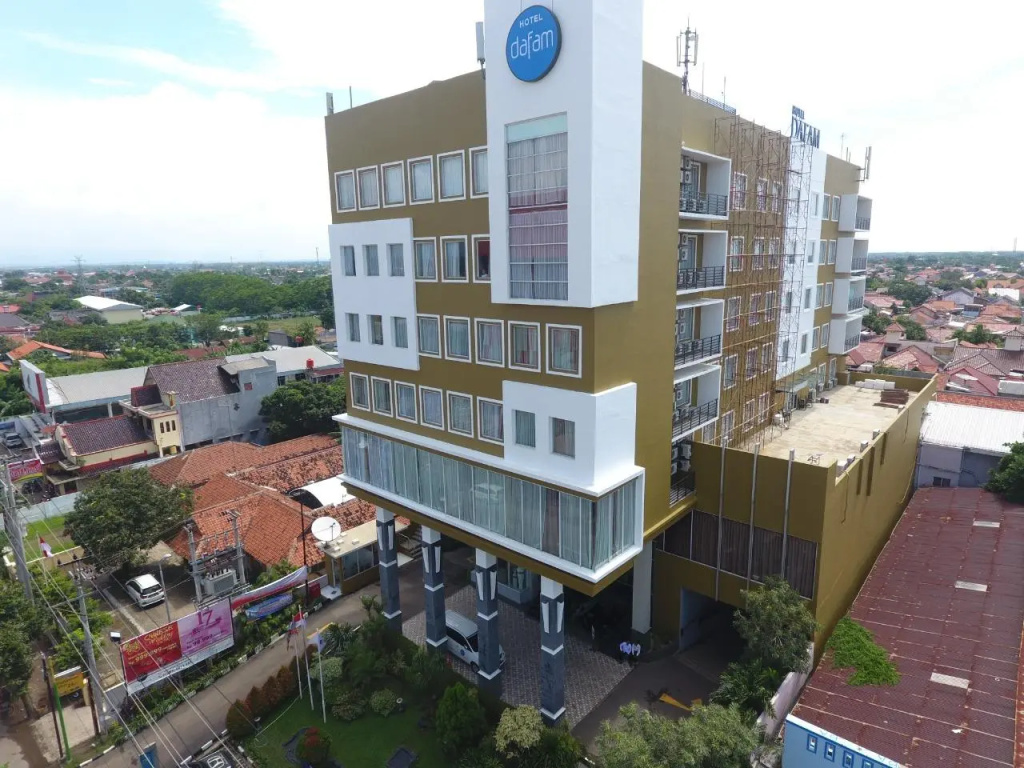 Hotel Dafam Pekalongan Room Type - Junior Suite