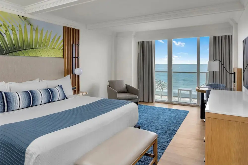 Standard Double room with balcony and with view (full double bed)