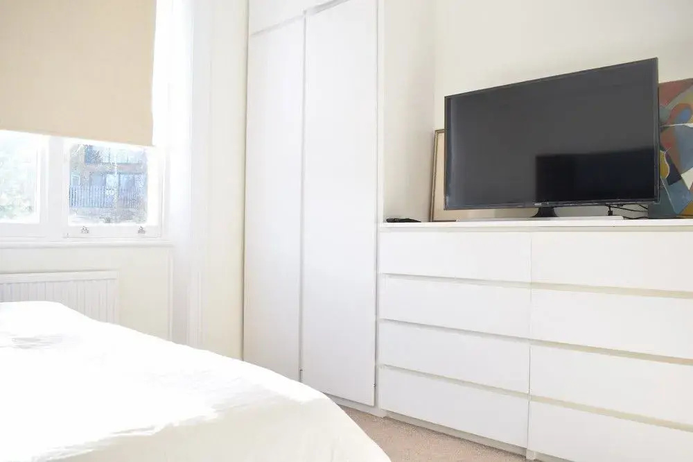 1 Bedroom Flat In Knightsbridge Sleeps 2